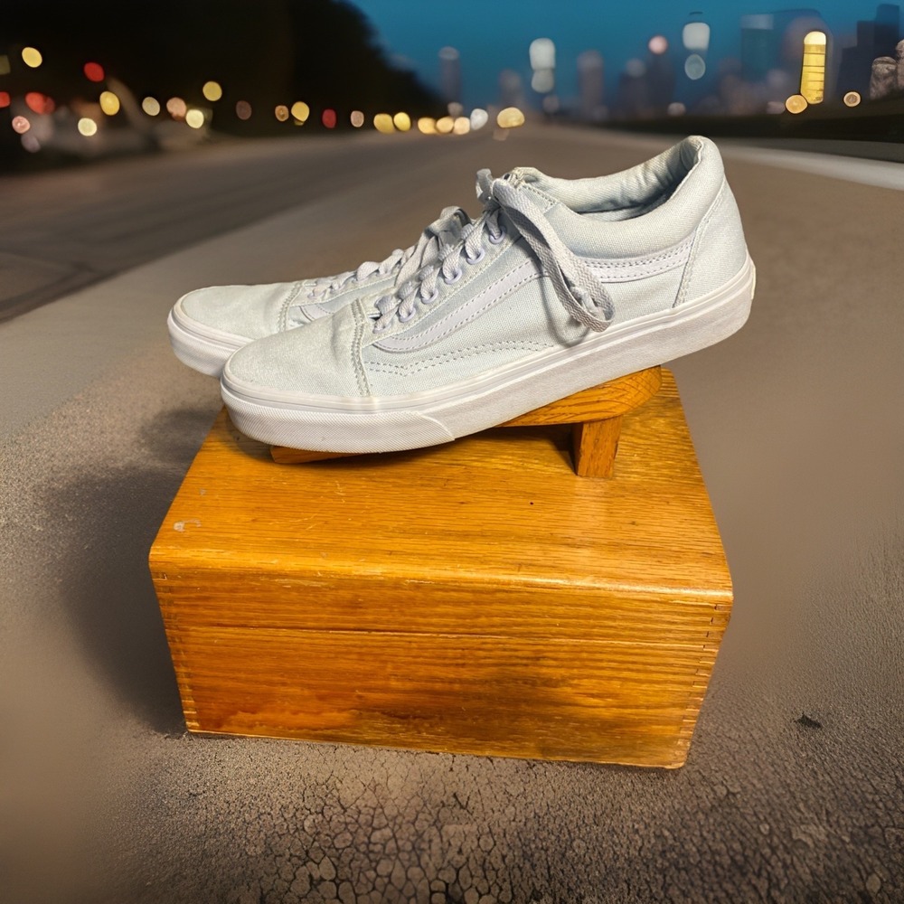 Vans Old Skool Platform Women's Size 10 Sneakers Triple Powder Blue Skate Shoes